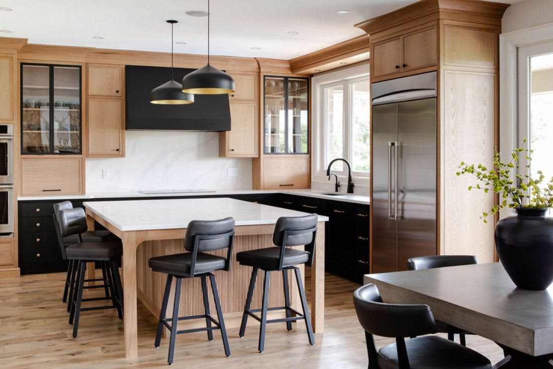 Modern oak l-shaped kitchen layout